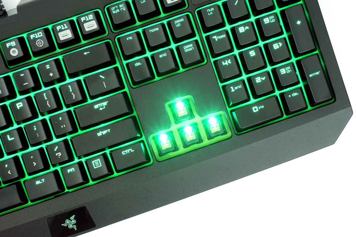 Razer BlackWidow Ultimate (2016) - Razer Blackwidow Chroma (Origin