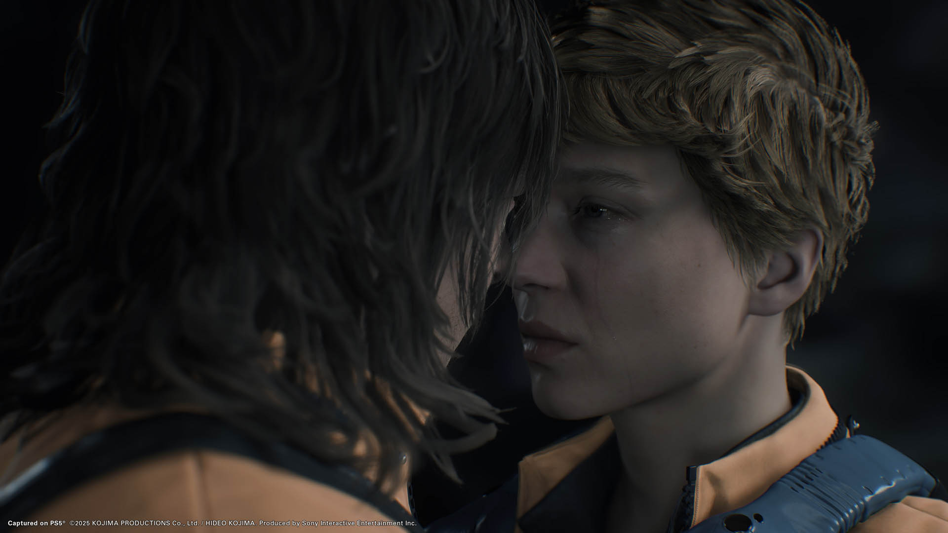Fragile looks at Sam Bridges in Death Stranding 2: On The Beach