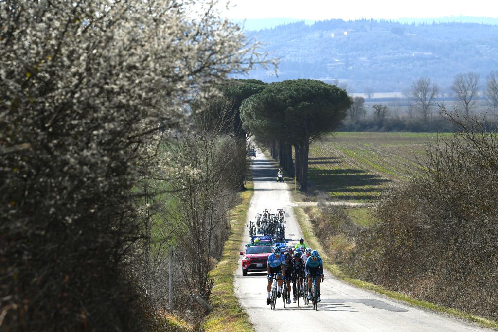 SIENA ITALY MARCH 05 A general view of Lilian Calmejane of France and AG2R Citren Team Davide Martinelli of Italy and Team Astana Qazaqstan Samuele Zoccarato of Italy and Team Bardiani Csf Faizane Edoardo Zardini of Italy and Team Drone Hopper Androni Giocattoli Sidermec Simone Bevilacqua of Italy and EoloKometa Cycling Team Taco Van Der Hoorn of Netherlands and Team Intermarch Wanty Gobert Matriaux Sergio Garca Gonzalez of Spain and EoloKometa Cycling Team Marco Brenner of Germany Leon Heinschke of Germany and Team DSM competing in the breakaway during the Eroica 16th Strade Bianche 2022 Mens Elite a 184km one day race from Siena to Siena Piazza del Campo 321m StradeBianche WorldTour on March 05 2022 in Siena Italy Photo by Tim de WaeleGetty Images