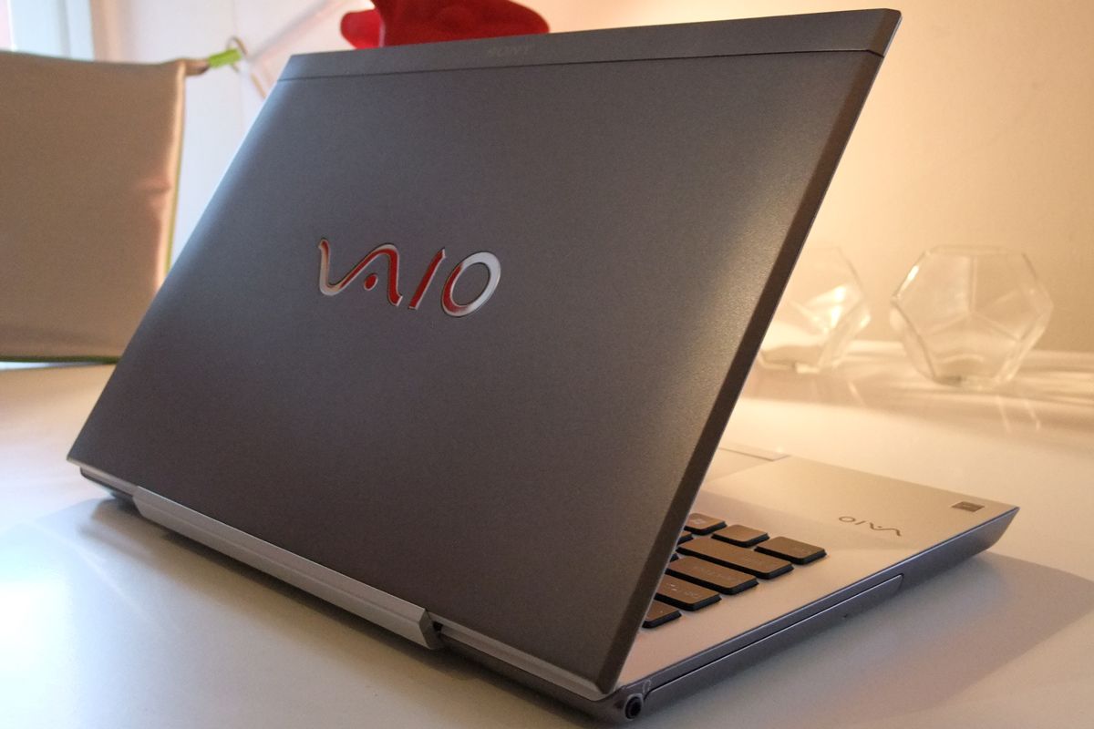 The lid of the silver Sandy Bridge Vaio S