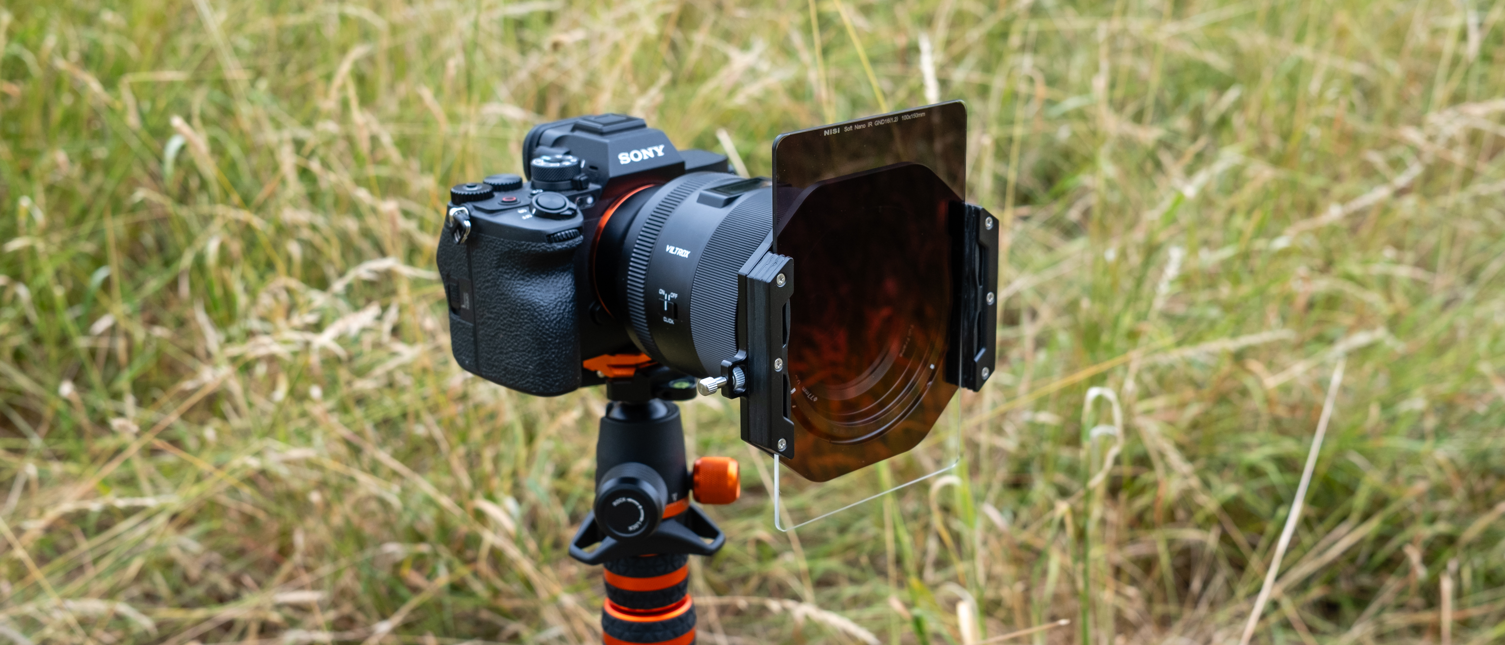 NiSi V7 with True Color NC CPL front view attached to a lens with a filter attached
