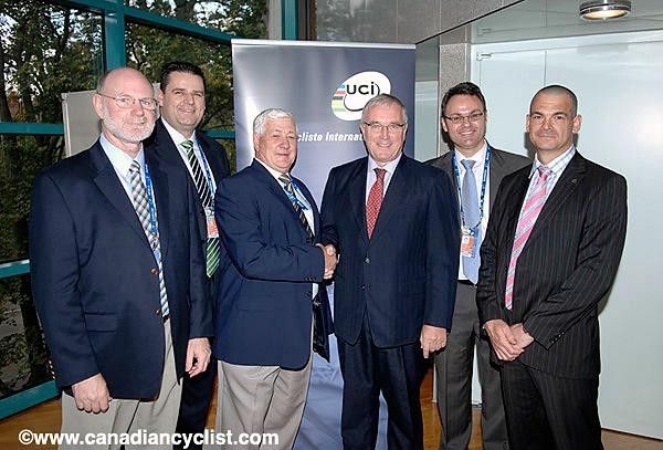The winning 2010 Road Worlds bid team from Australia, with UCI President Pat McQuaid