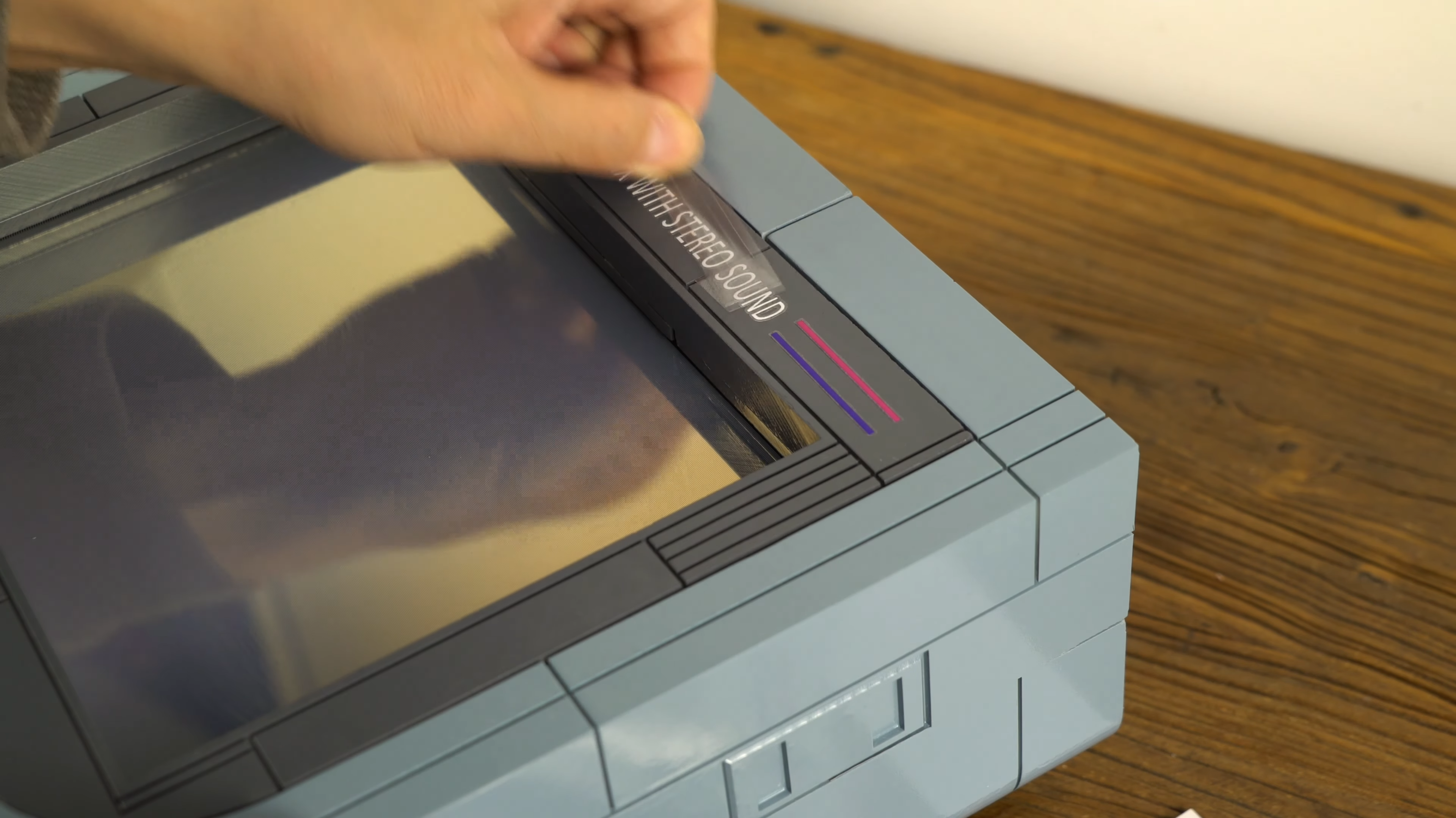 Putting together the giant Game Boy with an electroluminescent screen