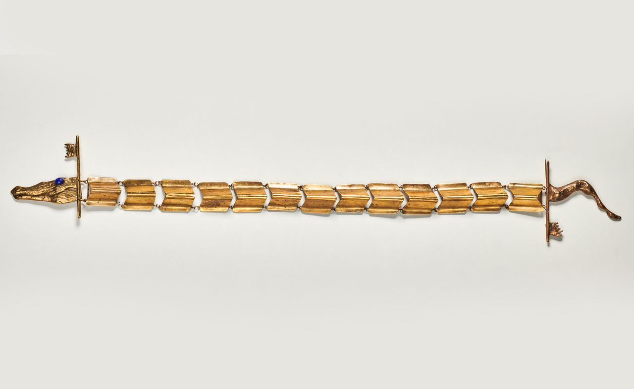 gold jewellery in form of crocodile, by Ohiri 