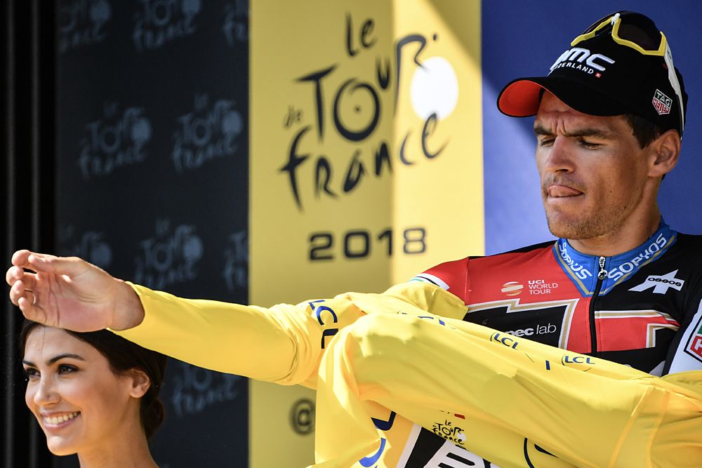 Greg Van Avermaet (BMC) puts on the yellow jersey at the Tour de France