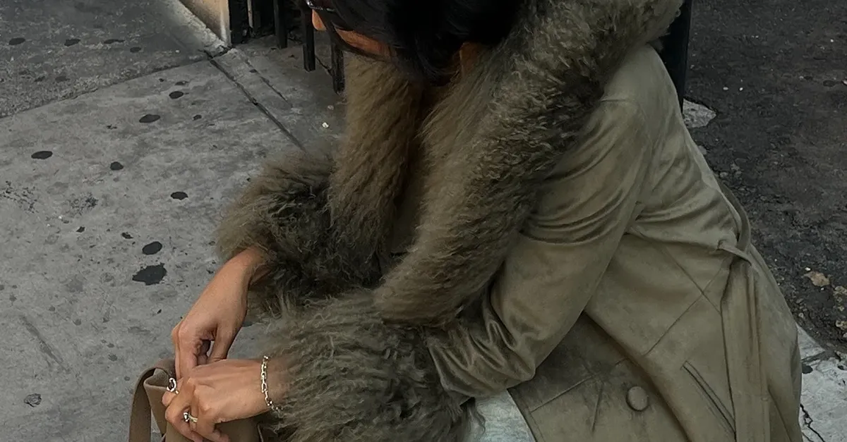 Not Brown, but This Unexpected Suede Colour Is Winning Over the Fashion Crowd