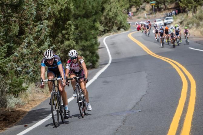 The final two riders of today's women's breakaway close in on the finish