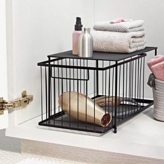 Target organization products for the bathroom