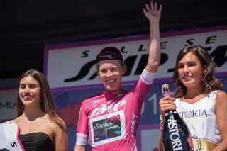 Hannah Barnes in the points jersey at the end of stage four of the Giro Rosa. Image: Velofocus