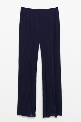 Zara Pleated Bell Bottom Trousers, £39.99