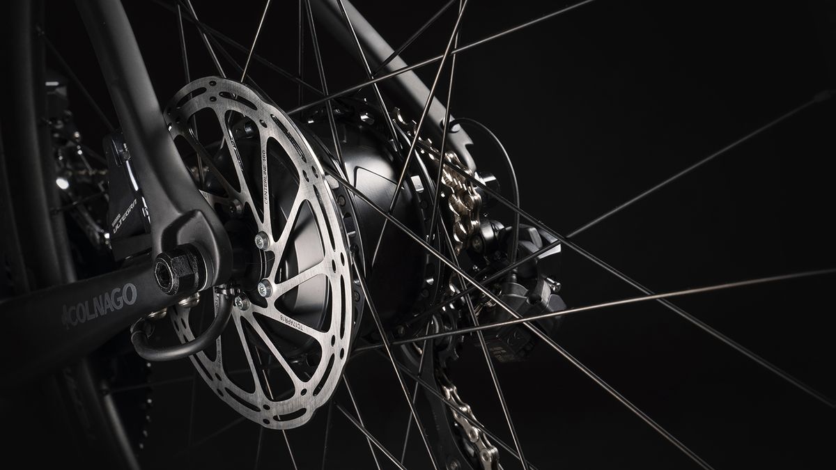 The motor is located in the hub of the rear wheel
