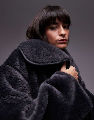 Arket Oversized Faux Shearling Jacket With Funnel Neck and Contrast Edging in Grey