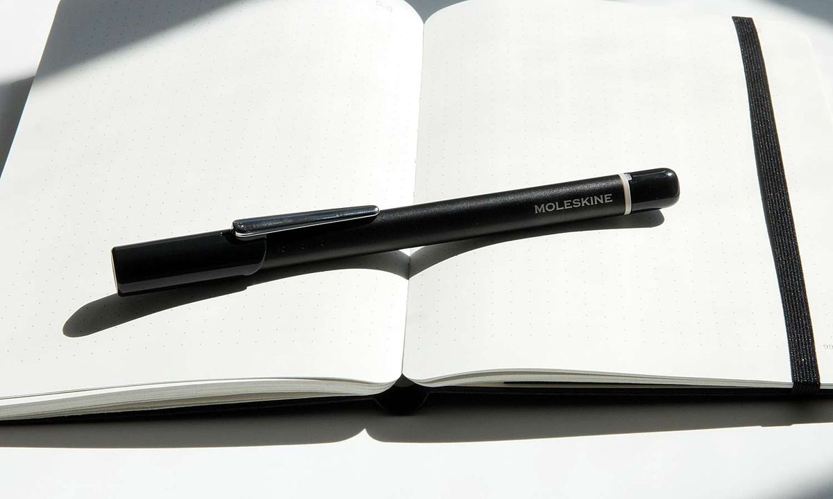 Moleskine Click Ball Pen - Refillable Black Ink - Clicks onto side of hard  cover.