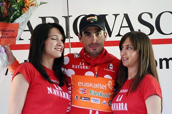 Egoi Martinez De Esteban (Euskaltel - Euskadi) has a handy mountains classification lead.