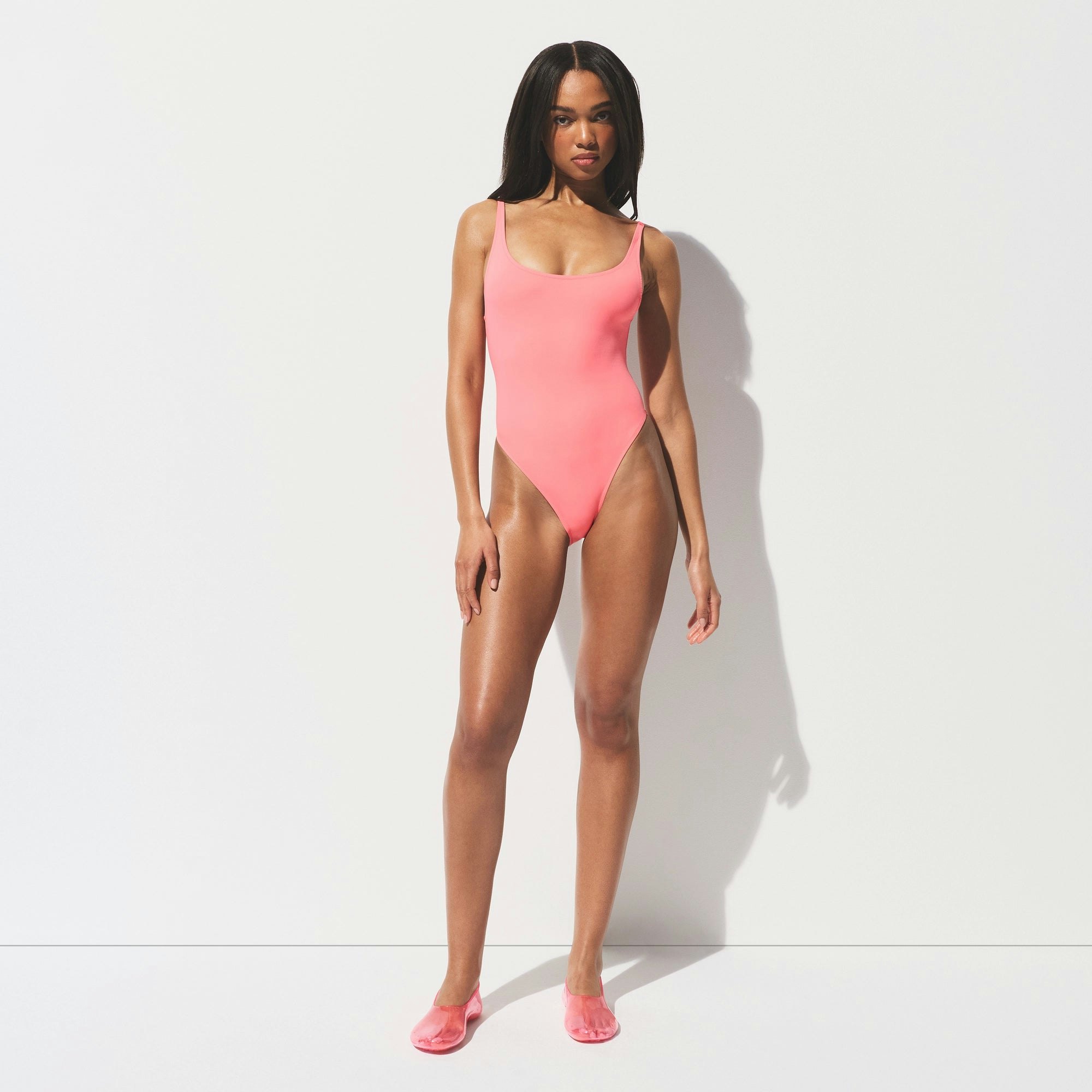 Signature Swim Scoop Neck One Piece | Melon | Xxs