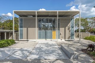 Part of Sarasota tour of modernist architecture, is the Umbrella House 1953