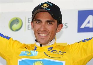 Alberto Contador (Astana) back in yellow again.