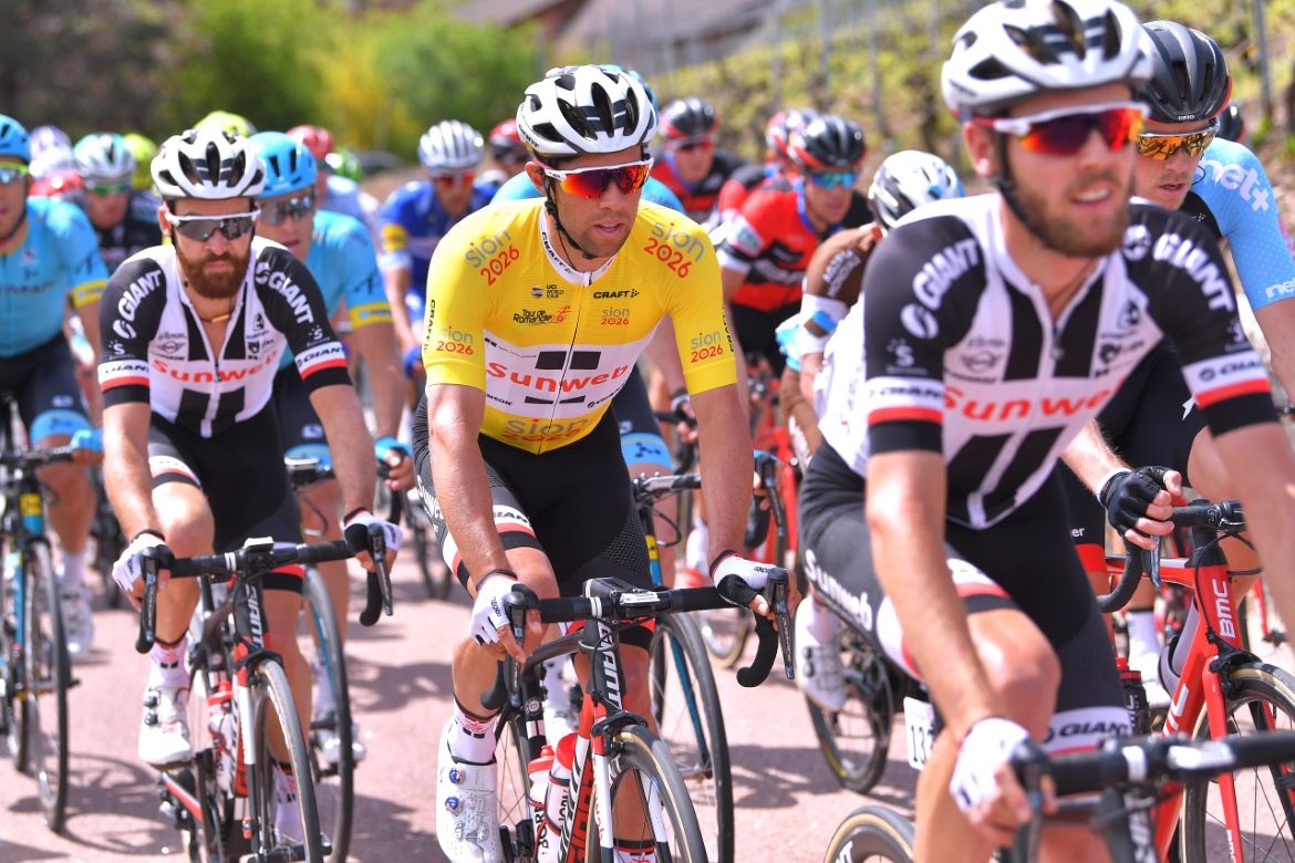 Michael Matthews in the race lead after winning the Tour de Romandie prologue