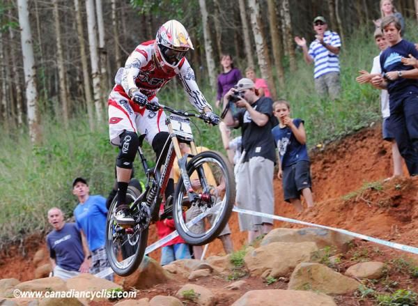 Greg Minnaar (Santa Cruz Syndicate) on his way to winning
