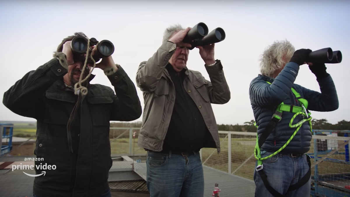 Hammond, Clarkson and May with binoculars on the Grand Tour in France