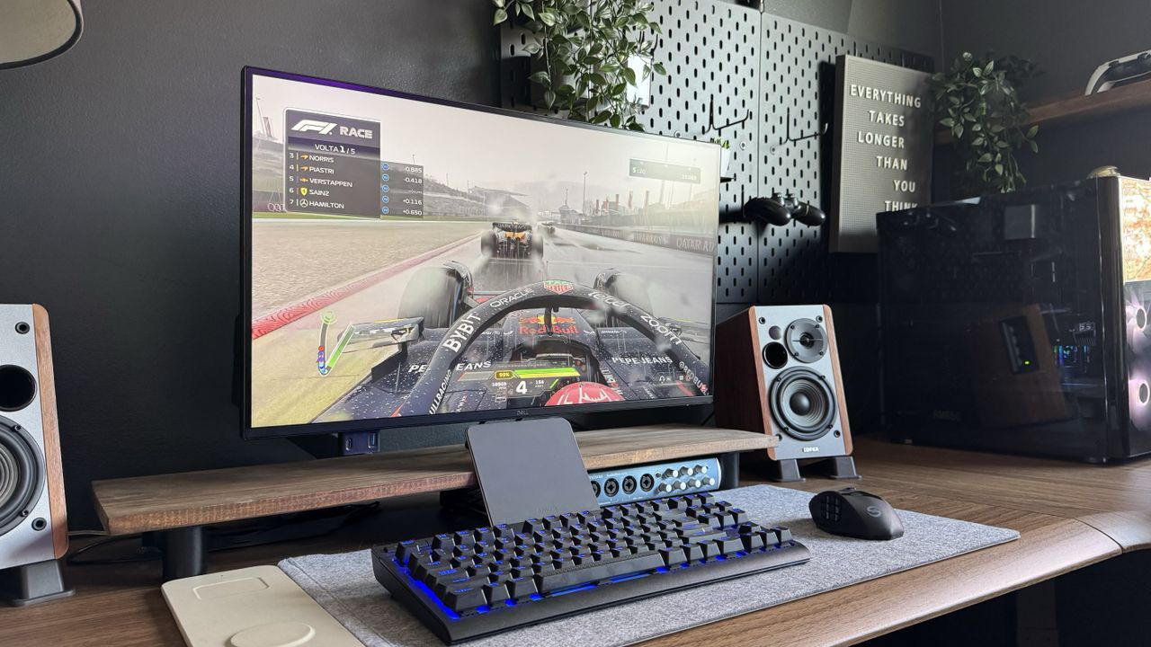 Dell P2725QE