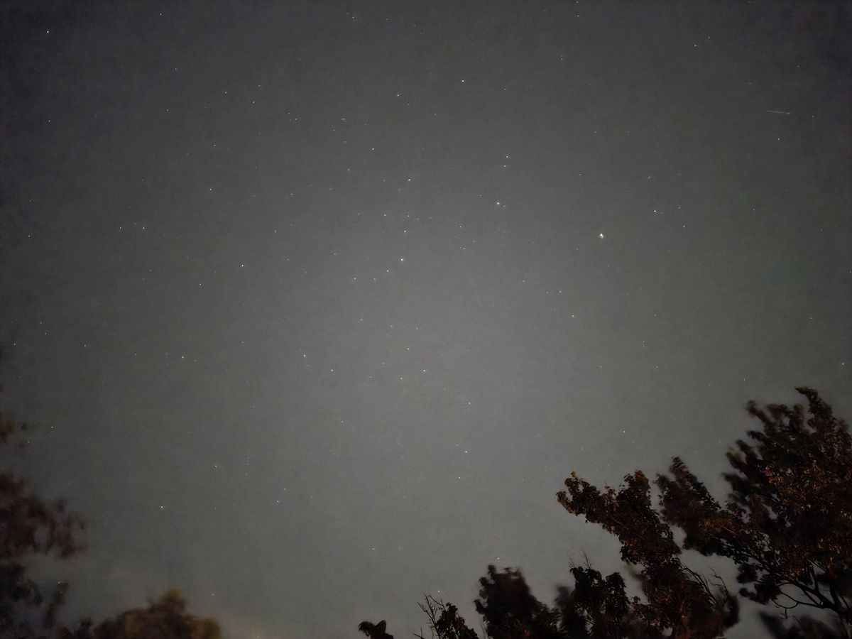Samsung Galaxy S25 Edge Astrophotography Night Mode Sample.