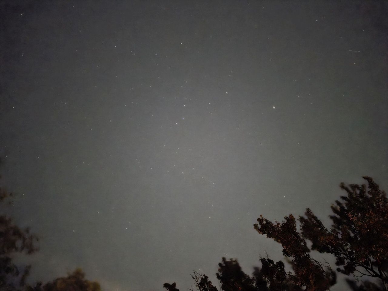 Samsung Galaxy S25 Edge Astrophotography Night Mode Sample.