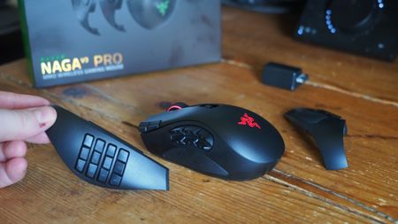 Razer Naga V3 Pro mouse