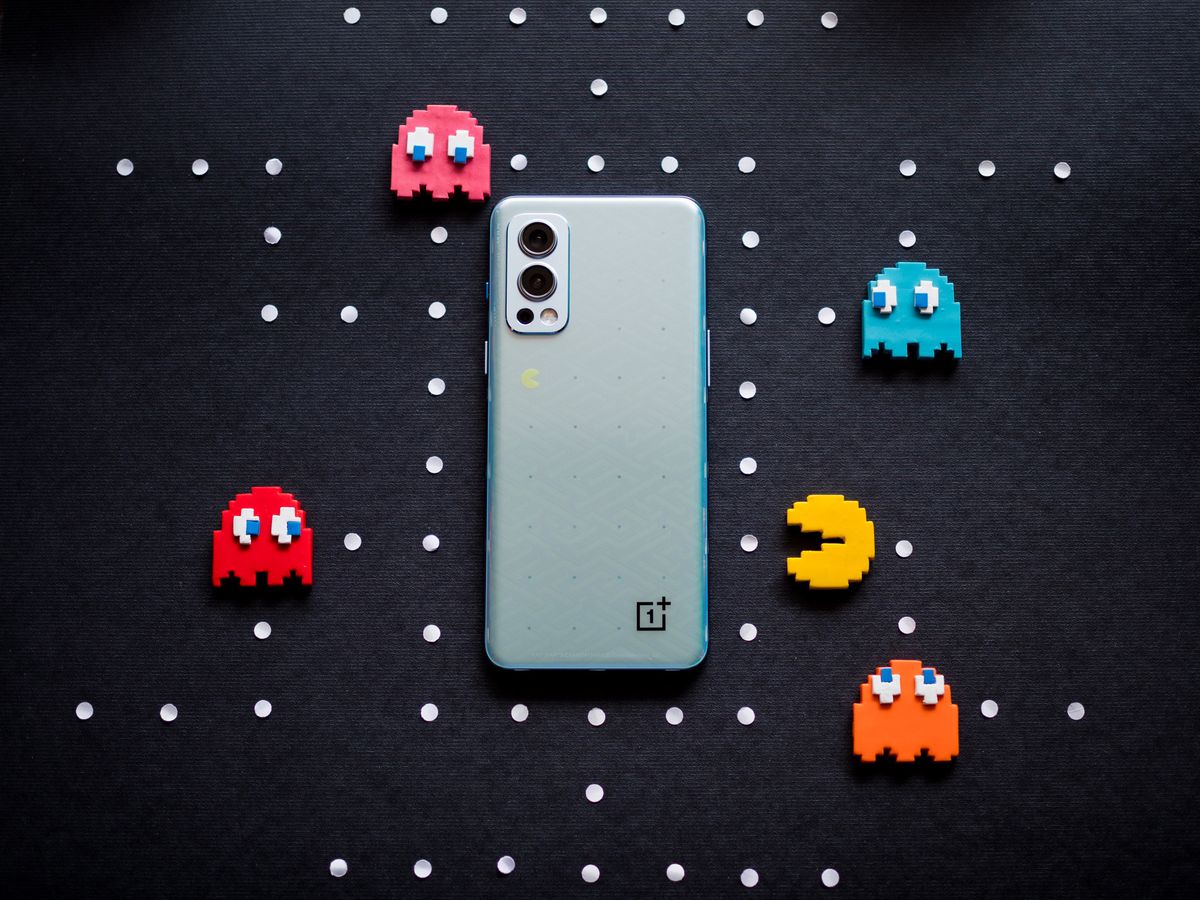 OnePlus Nord 2 x PAC-MAN Edition