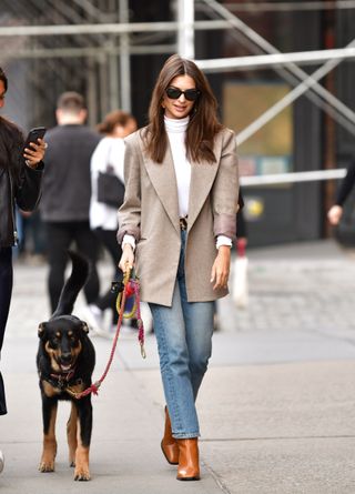 street style - Emily Ratajkowski