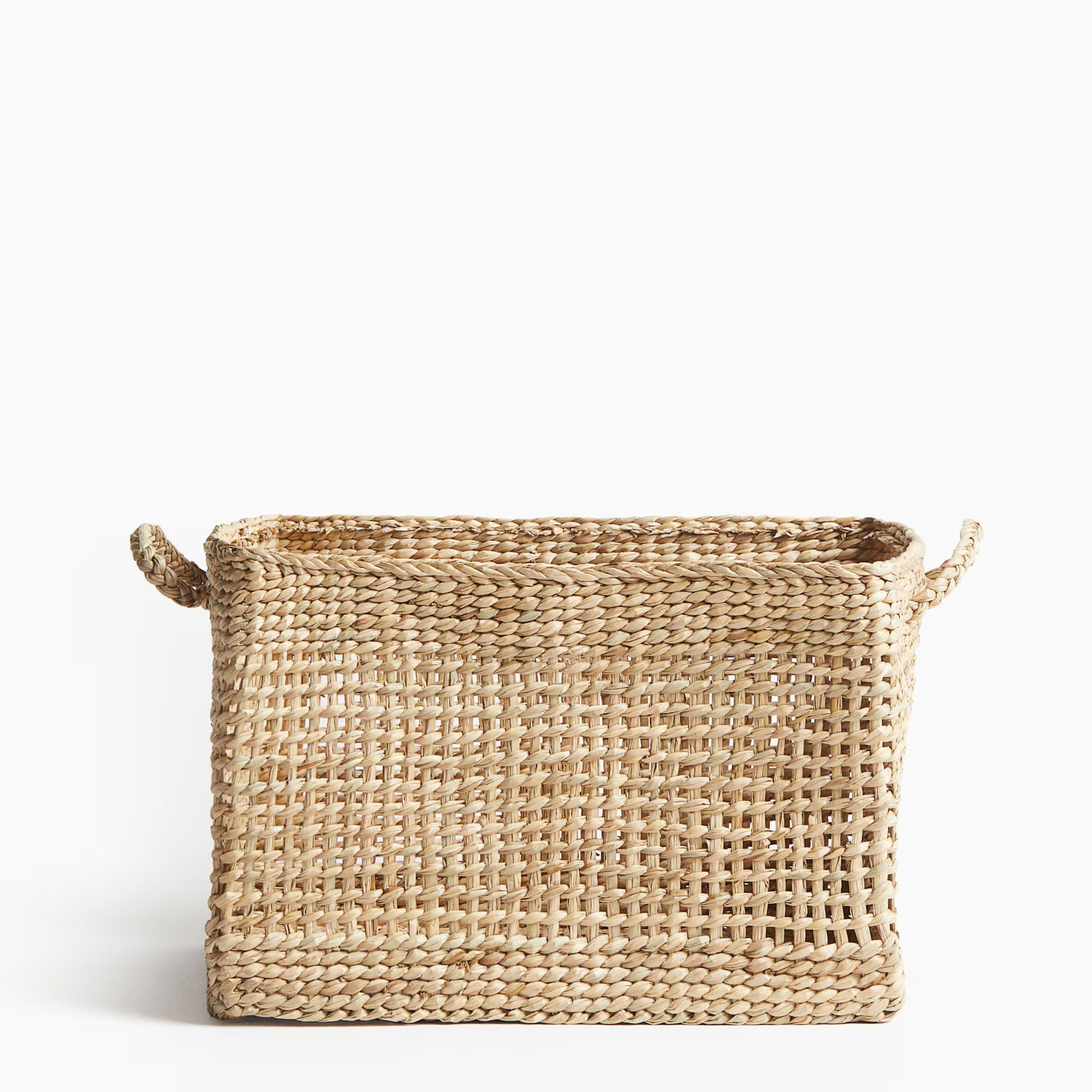hm, Straw storage basket