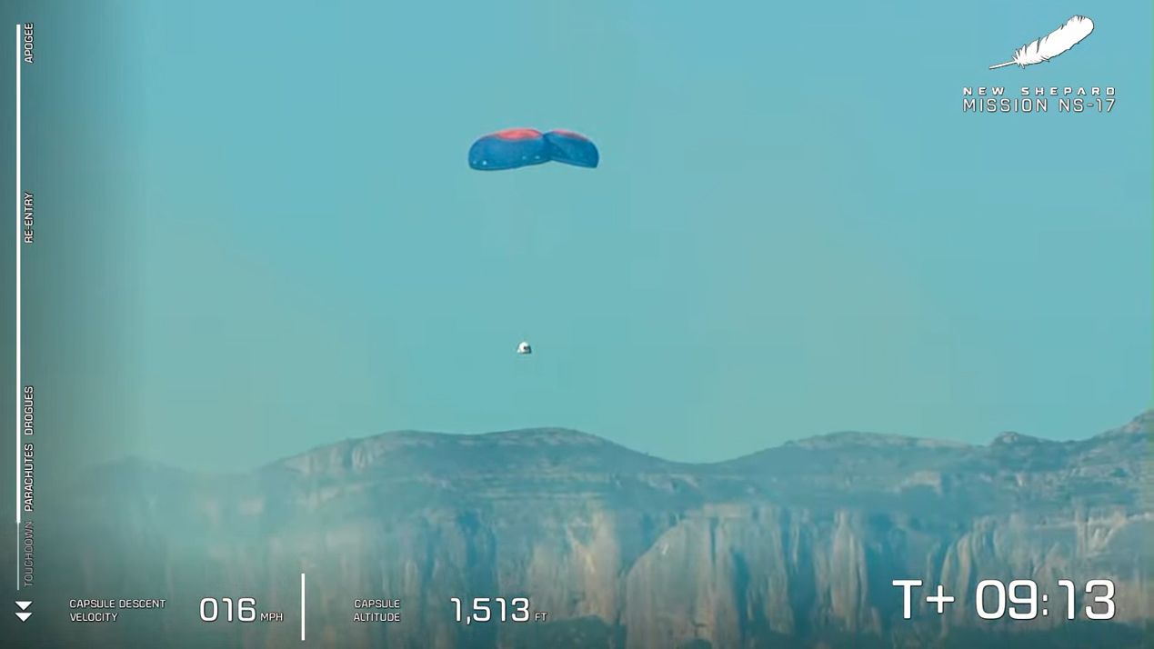 Blue Origin's New Shepard rocket and capsule, the RSS H.G. Wells, launches on the NS-17 suborbital spaceflight from West Texas on Aug. 26, 2021.