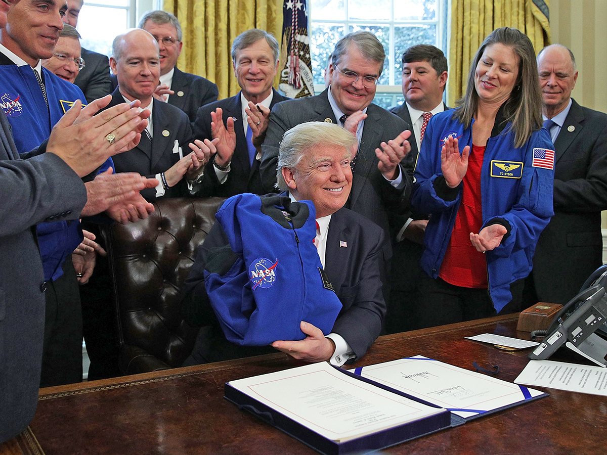 President Trump Signs Nasa Authorization Bill Space 