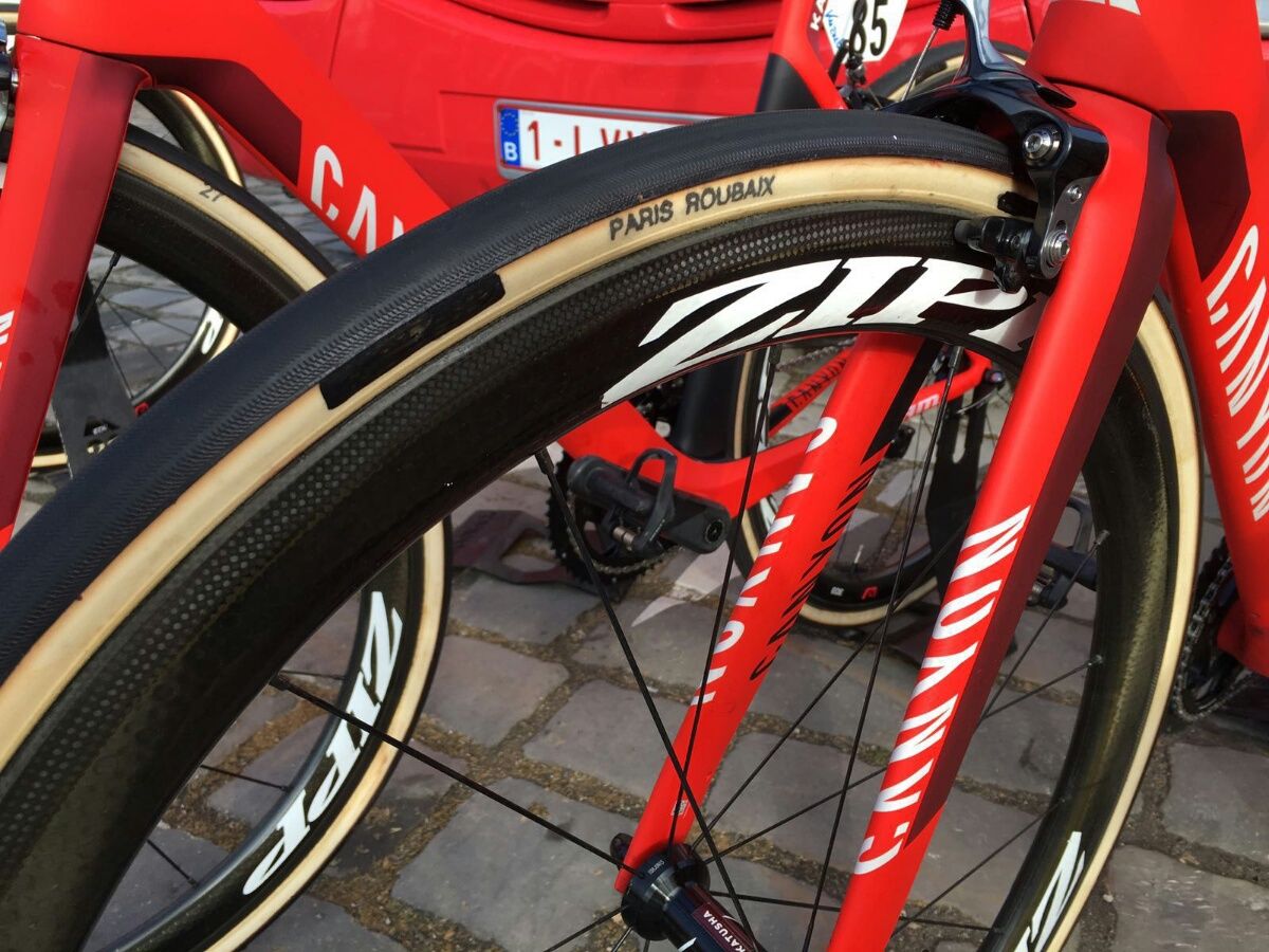 Fat Roubaix tyres for all ranging from 26mm to 30mm