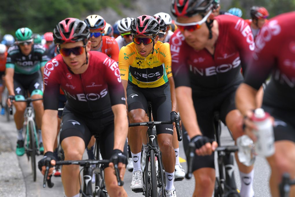 Egan Bernal in the Team Ineos line at Tour de Suisse