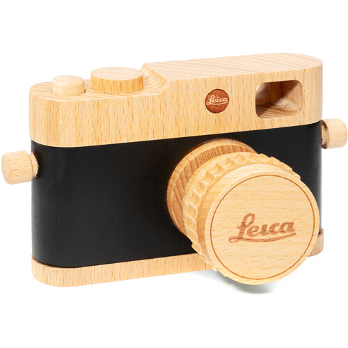 This wooden Leica M toy camera brings back the charm of