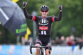 heather van valkenburg professional bike racer uci results