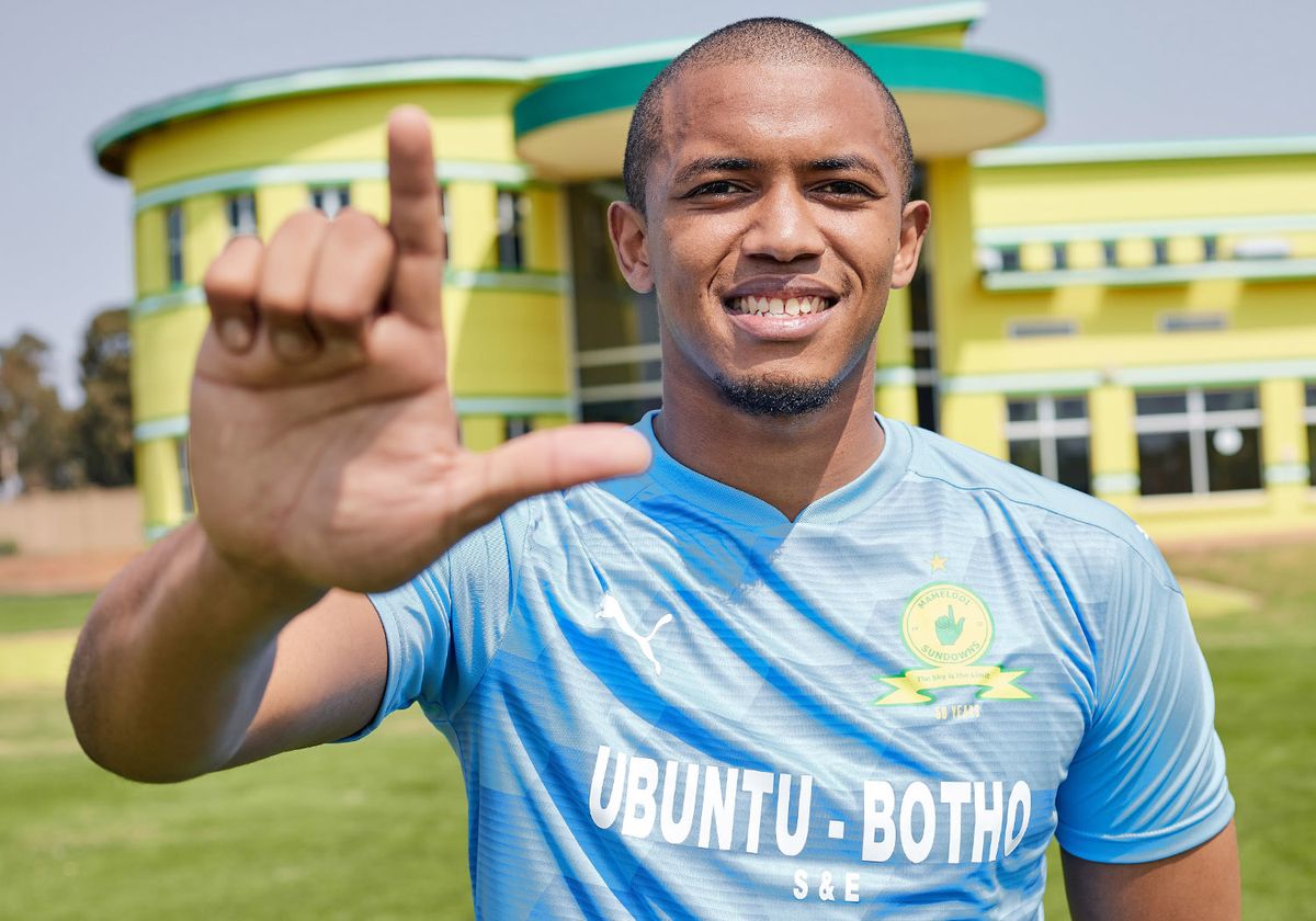 Mamelodi Sundowns goalkeeper Jody February