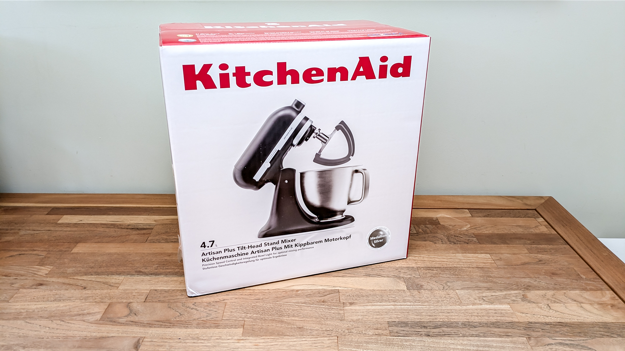 KitchenAid Artisan Plus stand mixer review