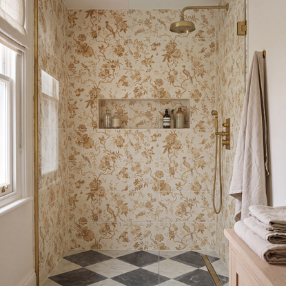 Sanderson Ca Pietra bathrooms