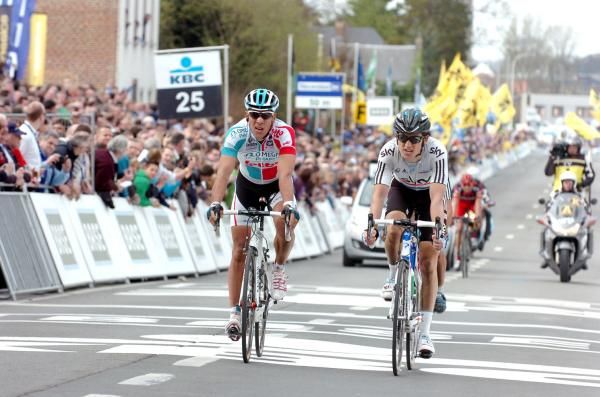 Philippe Gilbert (Omega Pharma-Lotto) finished ninth and Geraint Thomas (Team Sky) was tenth