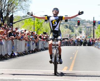 Elite men and women Whiskey 50 - Kabush and Paterson win Whiskey 50