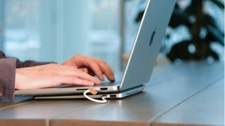 The world&rsquo;s first slim laptop power bank with a replaceable battery aims to reduce e-waste and boost portability