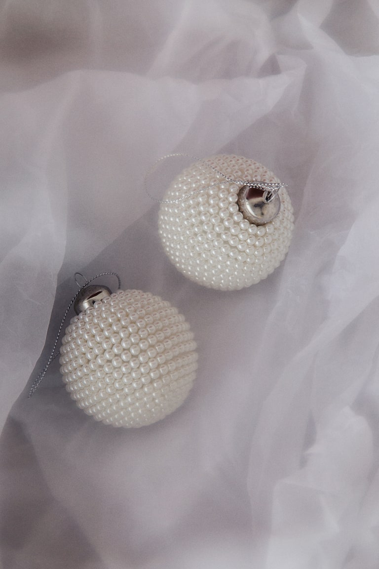 Pearl Christmas Tree Bauble