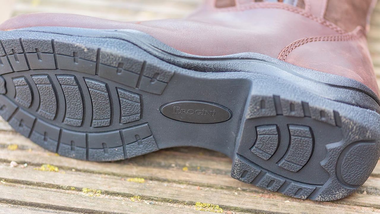 Brogini Winchester lace-up country boots review
