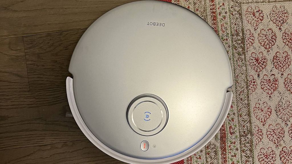 Best robot vacuum cleaner 2024 automate home floor cleaning T3