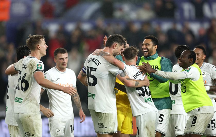Swansea players celebrate their comeback win over Nottingham Forest, September 2025