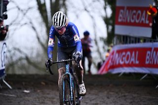 Puck Pieterse during women's elite race at Namur world cup 2024