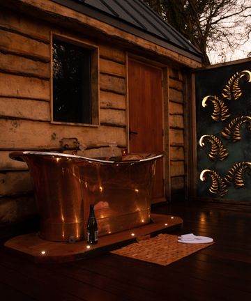 The Hudnalls Hideout treehouse - a luxury retreat in the Wye Valley ...