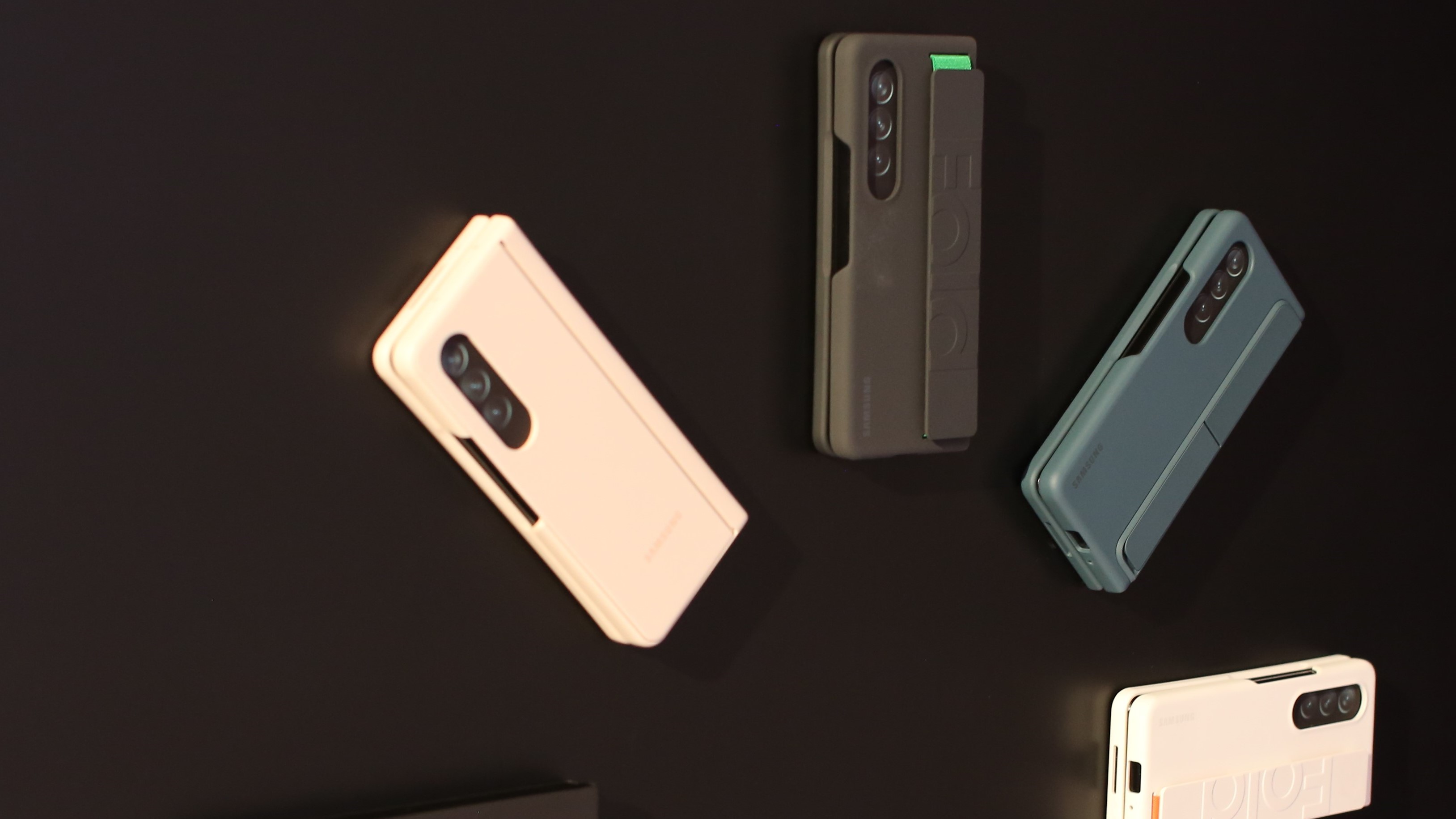 Samsung Galaxy Z Fold 4 cases